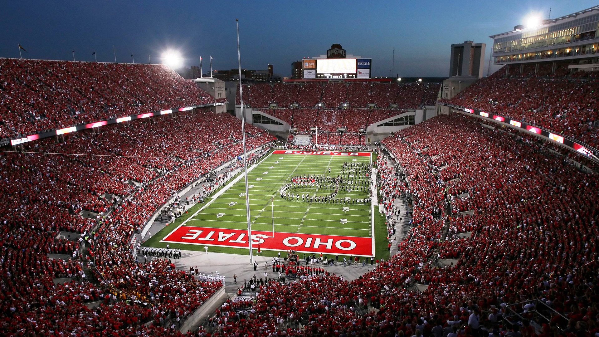 国足训练课对外开放引关注，国足训练课直播